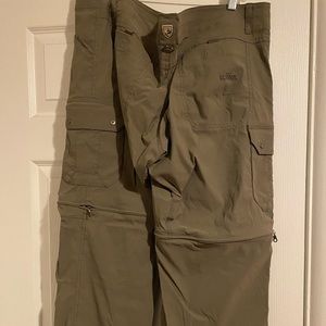 Kuhl Mens Cargo/Outdoor pants 40x30